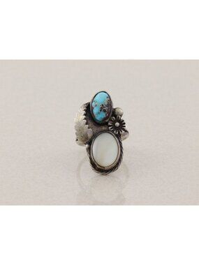Sterling Silver Turquoise & Mother of Pearl Ring Size 7